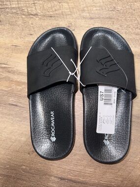 Rocawear Black Logo Slide Sandals kids size 7